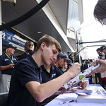 Flickr photo 23-4MDH5033