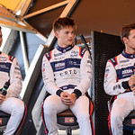 Flickr photo 22-1MDH5195