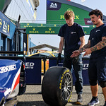 Flickr photo UA-1MDH6330