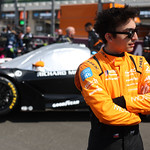 Flickr photo NP_7B1A4376