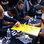 Flickr photo Autographs-1MDH0605