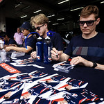 Flickr photo 22-2MDH6100