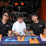 Flickr photo 95-7B1A5940